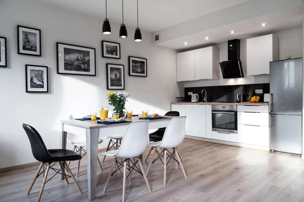 크라쿠프 Househost Apartament: Swietego Krzyza Street 아파트